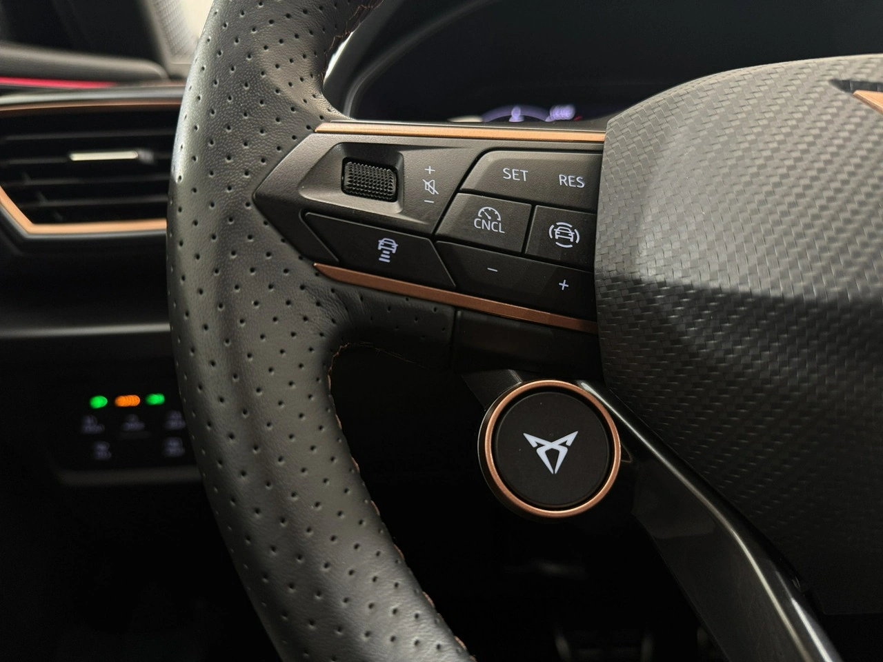 Cupra Formentor - Zdjęcie 14