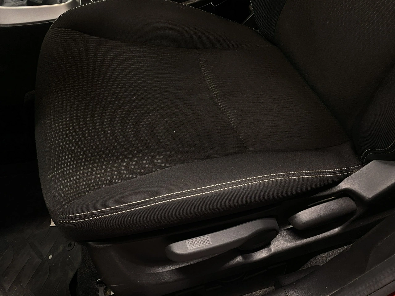 Suzuki SX4 S-Cross - Zdjęcie 12