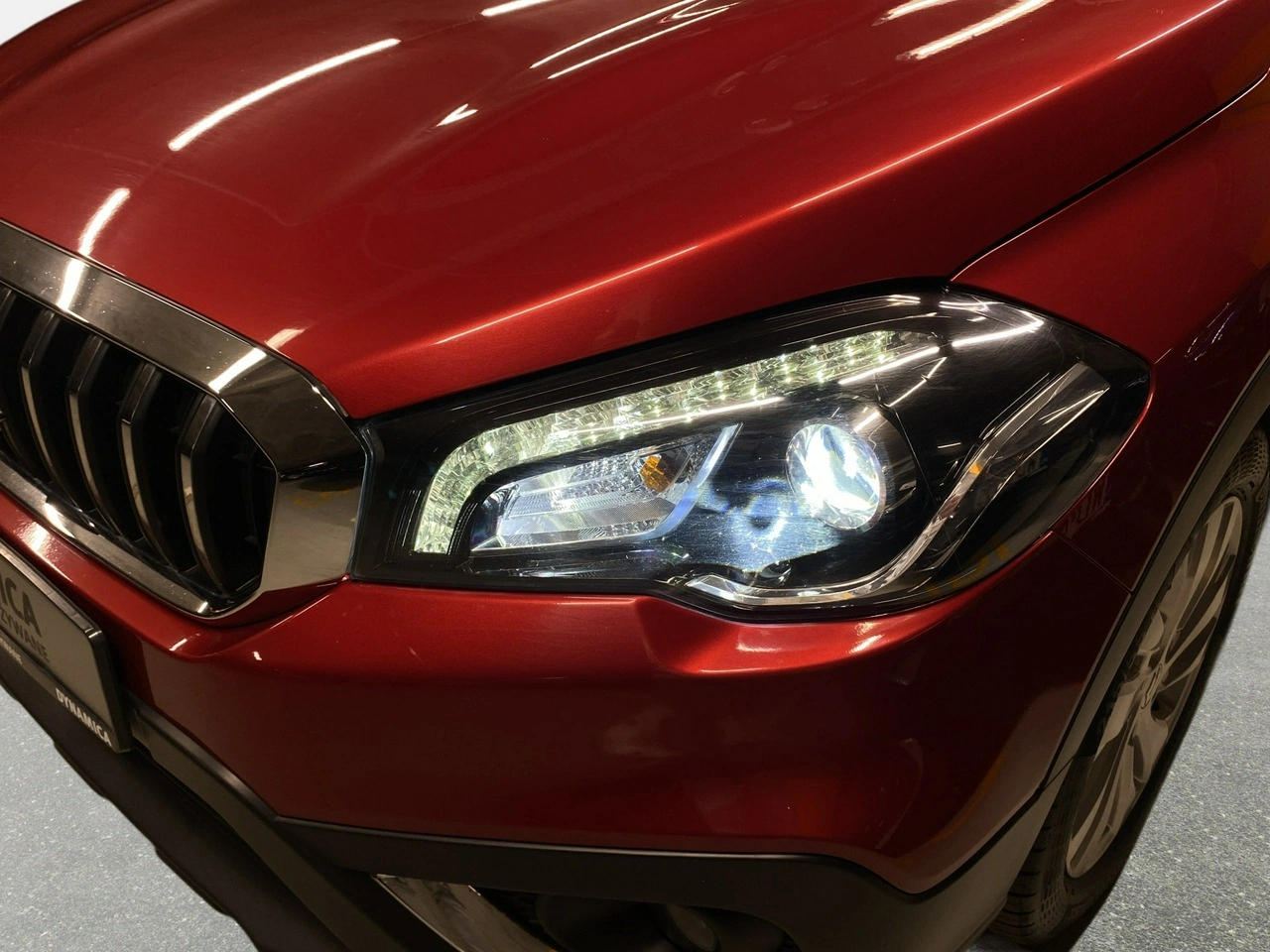 Suzuki SX4 S-Cross - Zdjęcie 8