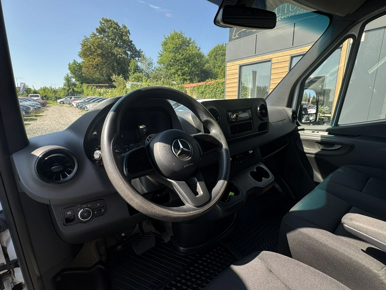 Mercedes Sprinter - Zdjęcie 16