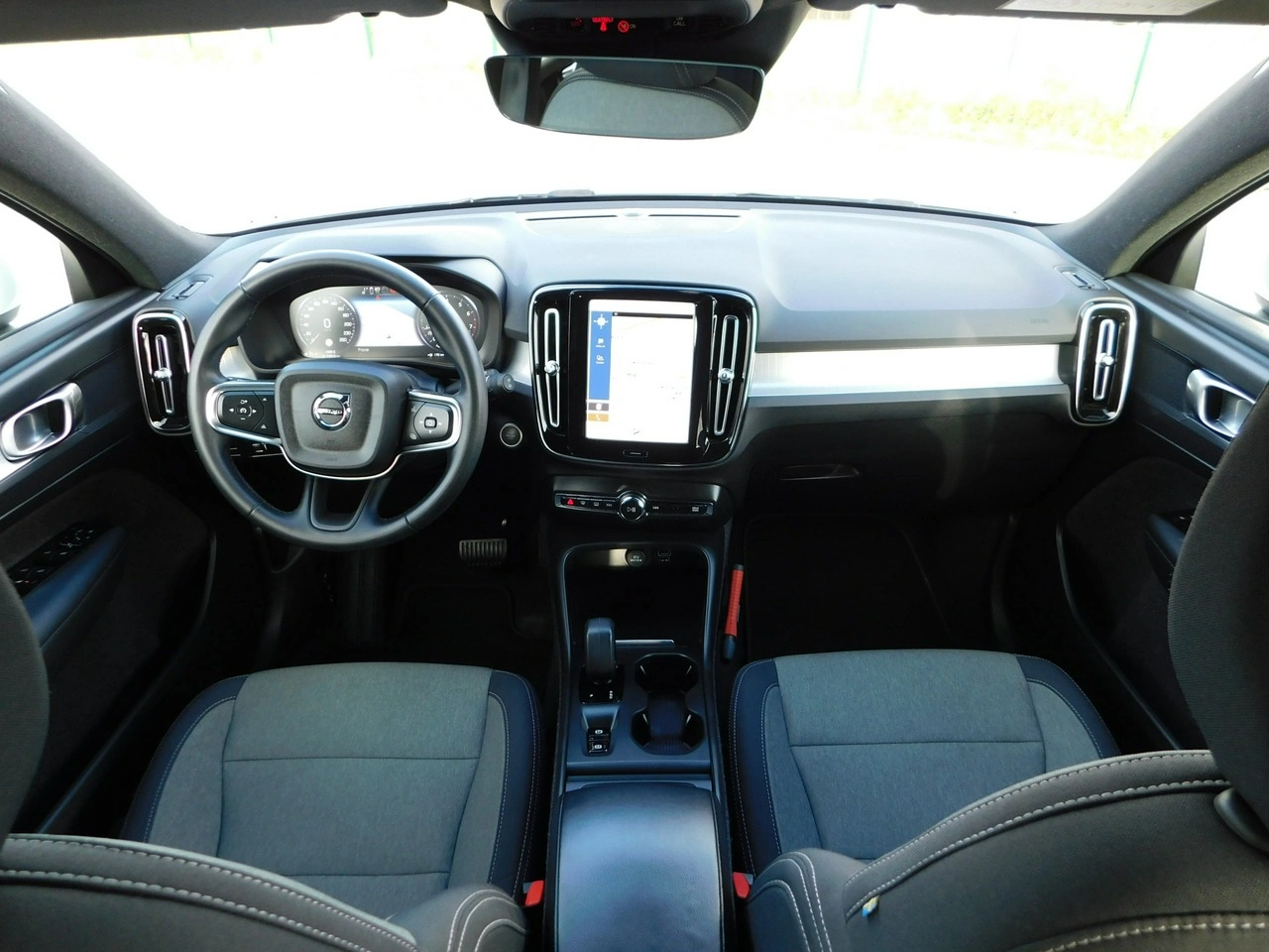 Volvo XC 40 - Zdjęcie 5