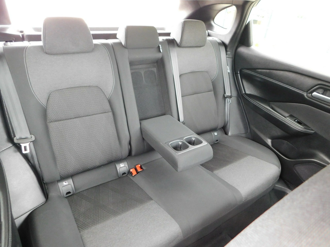 Nissan Qashqai - Zdjęcie 12