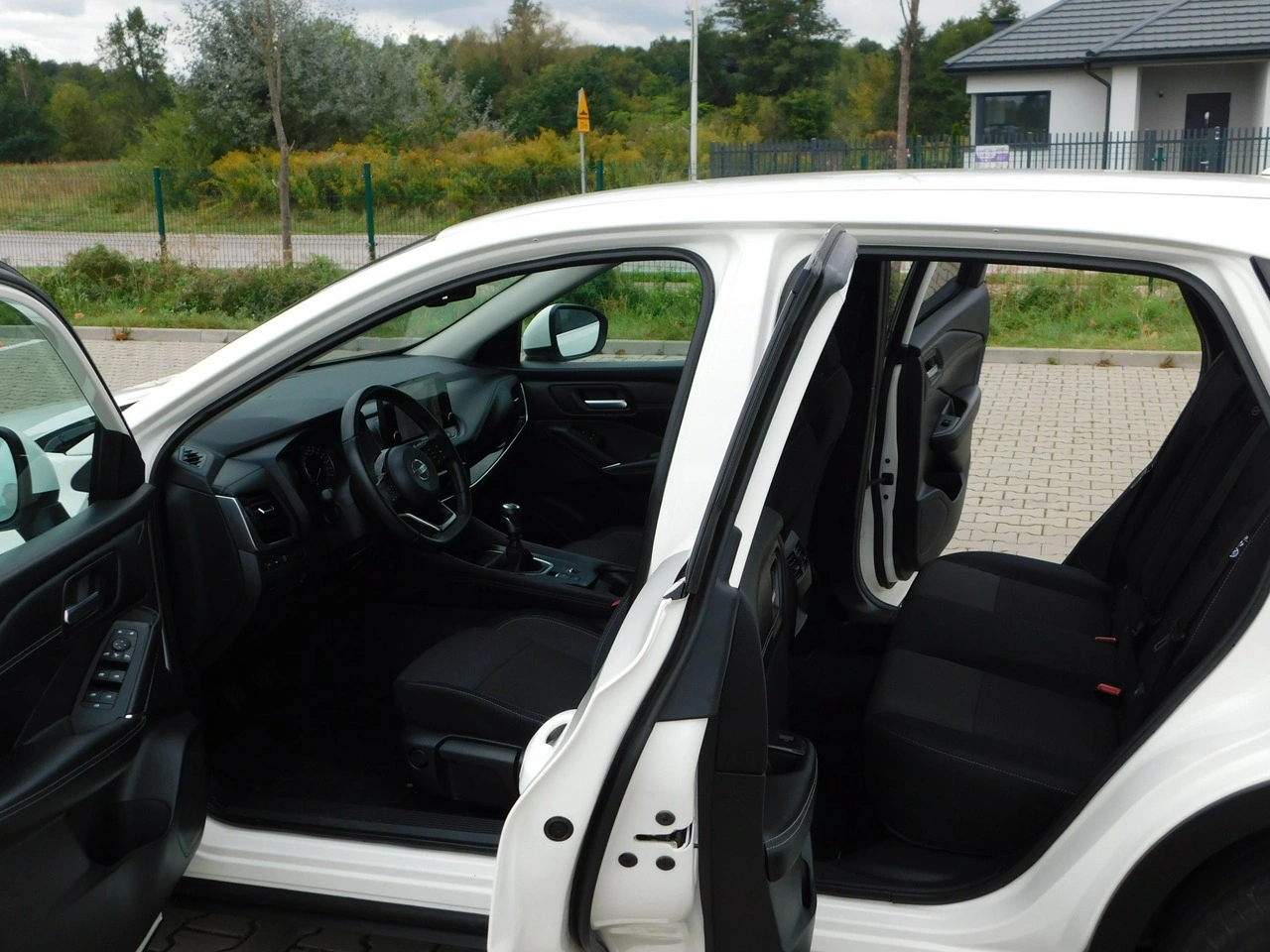 Nissan Qashqai - Zdjęcie 14