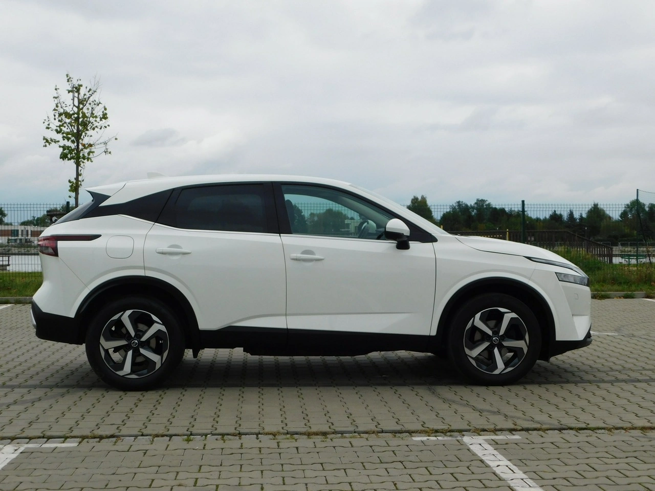 Nissan Qashqai - Zdjęcie 28