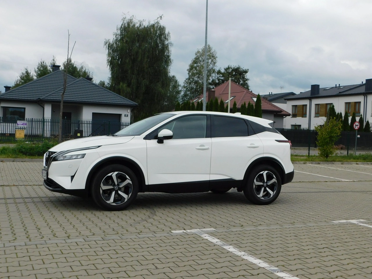 Nissan Qashqai - Zdjęcie 33