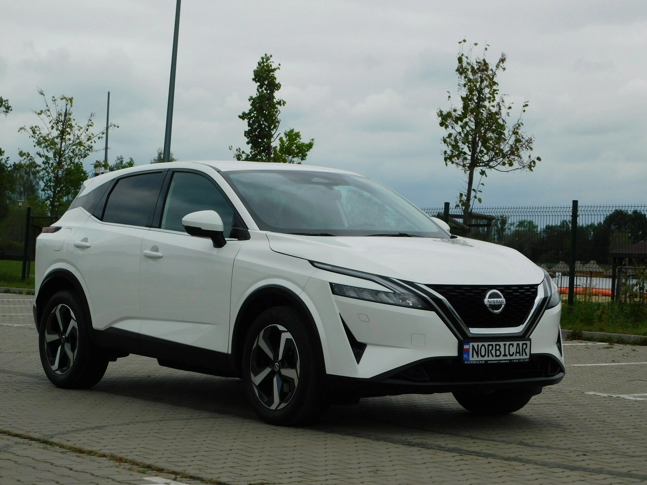 Nissan Qashqai - Zdjęcie 4
