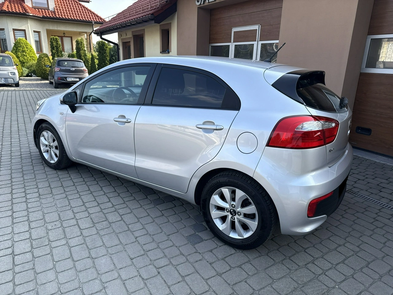 Kia Rio - Zdjęcie 9