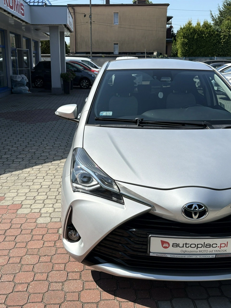 Toyota Yaris - Zdjęcie 10