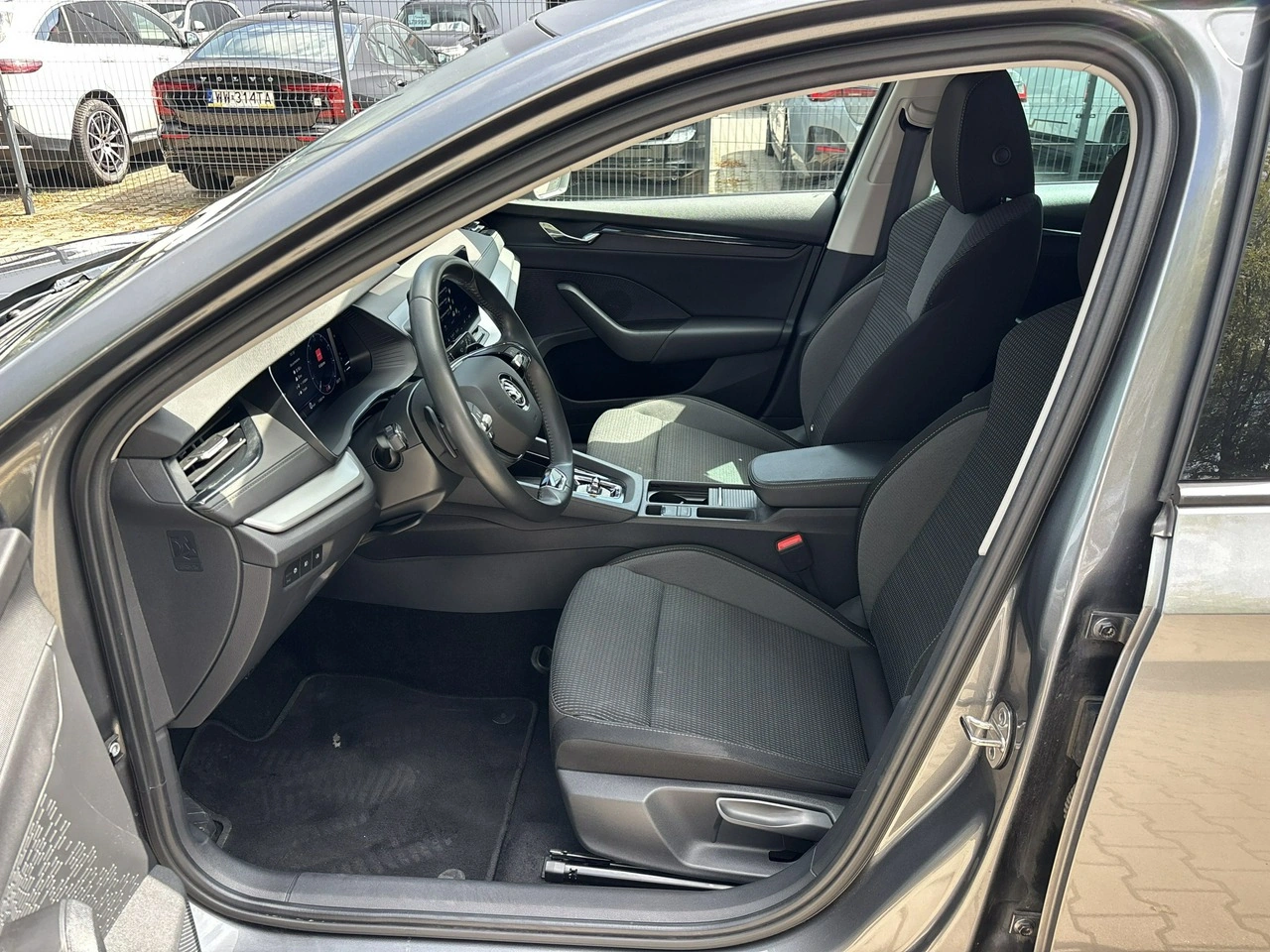 Skoda Octavia - Zdjęcie 9