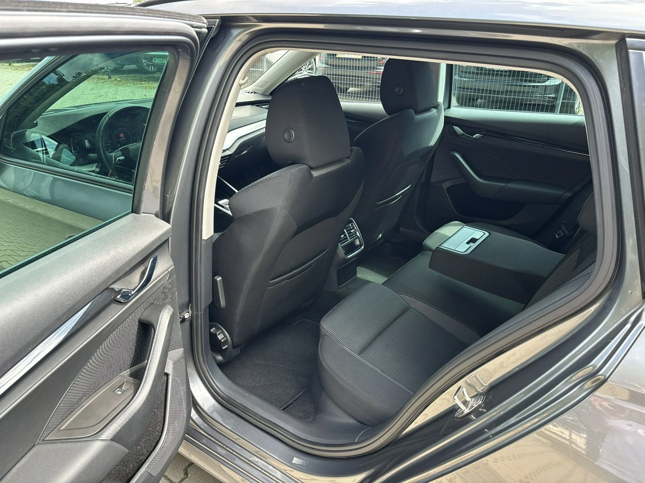Skoda Octavia - Zdjęcie 19