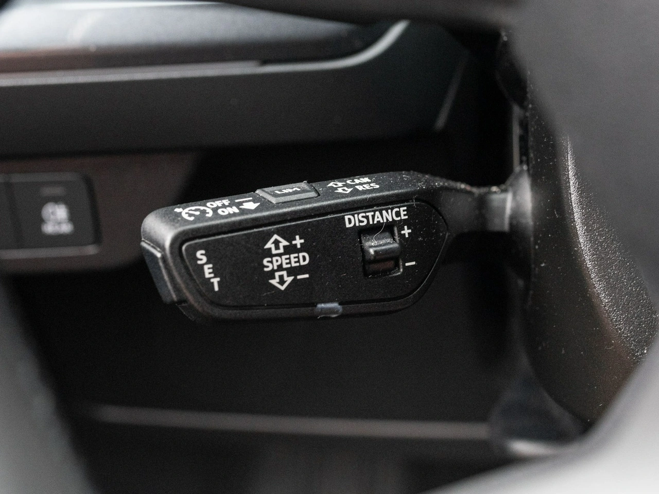 Audi Q4 e-tron - Zdjęcie 14