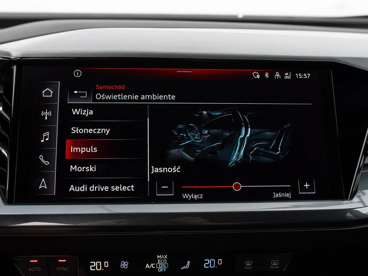 Audi Q4 e-tron - Zdjęcie 22