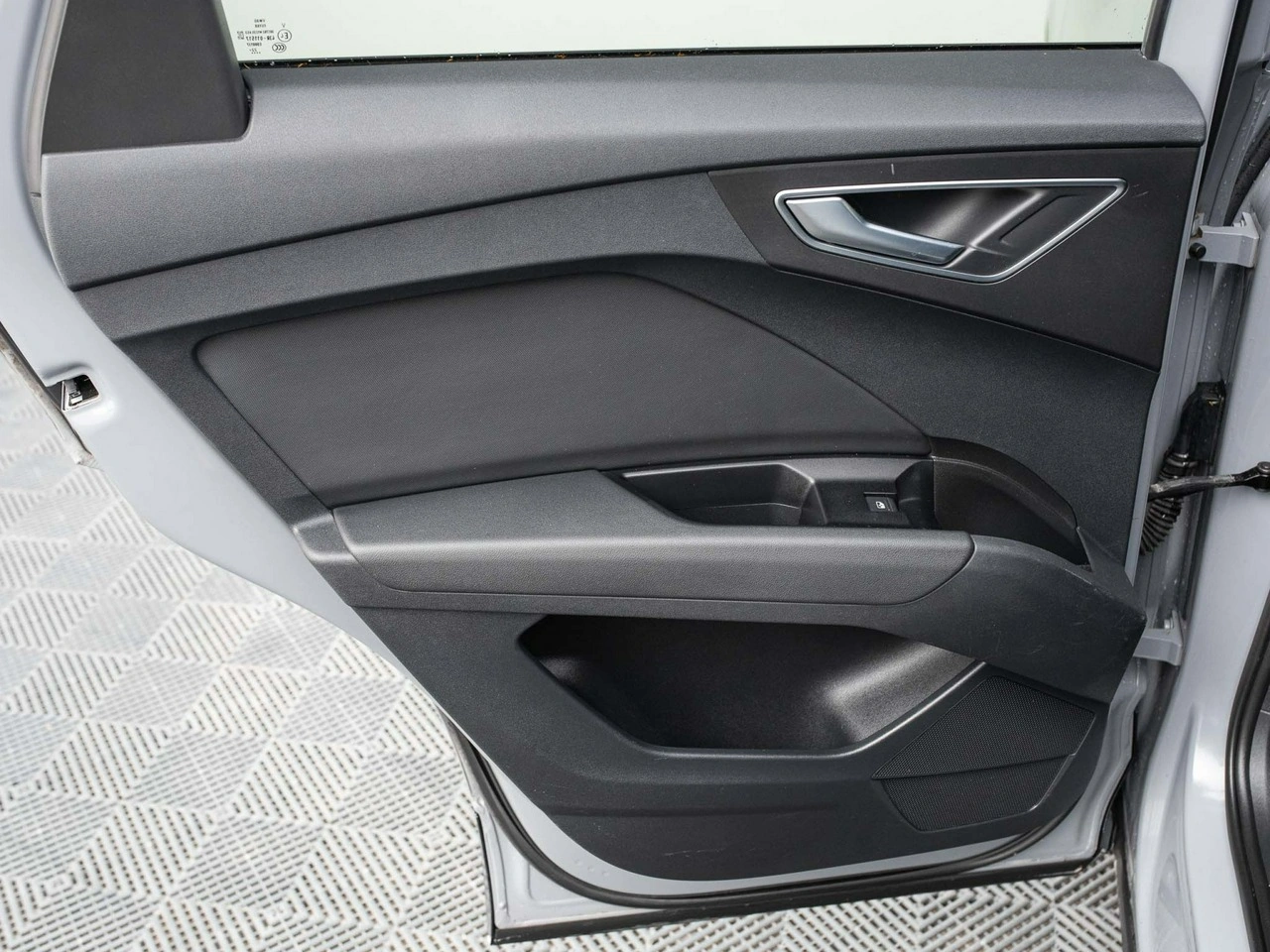 Audi Q4 e-tron - Zdjęcie 26