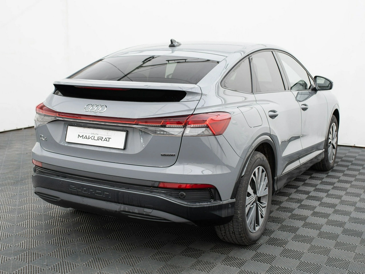 Audi Q4 e-tron - Zdjęcie 4