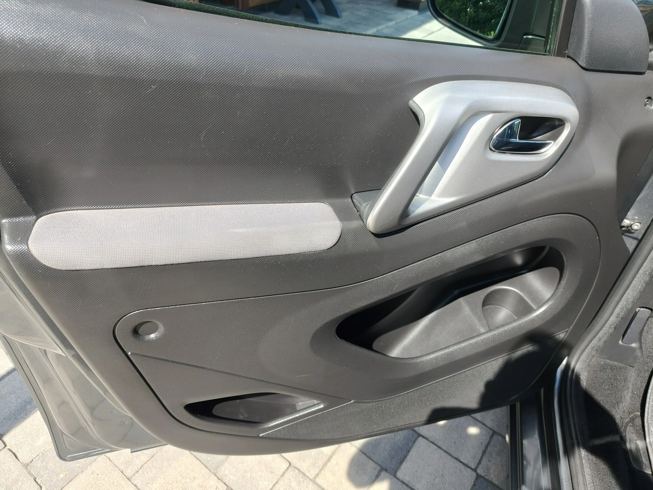 Peugeot Partner - Zdjęcie 15