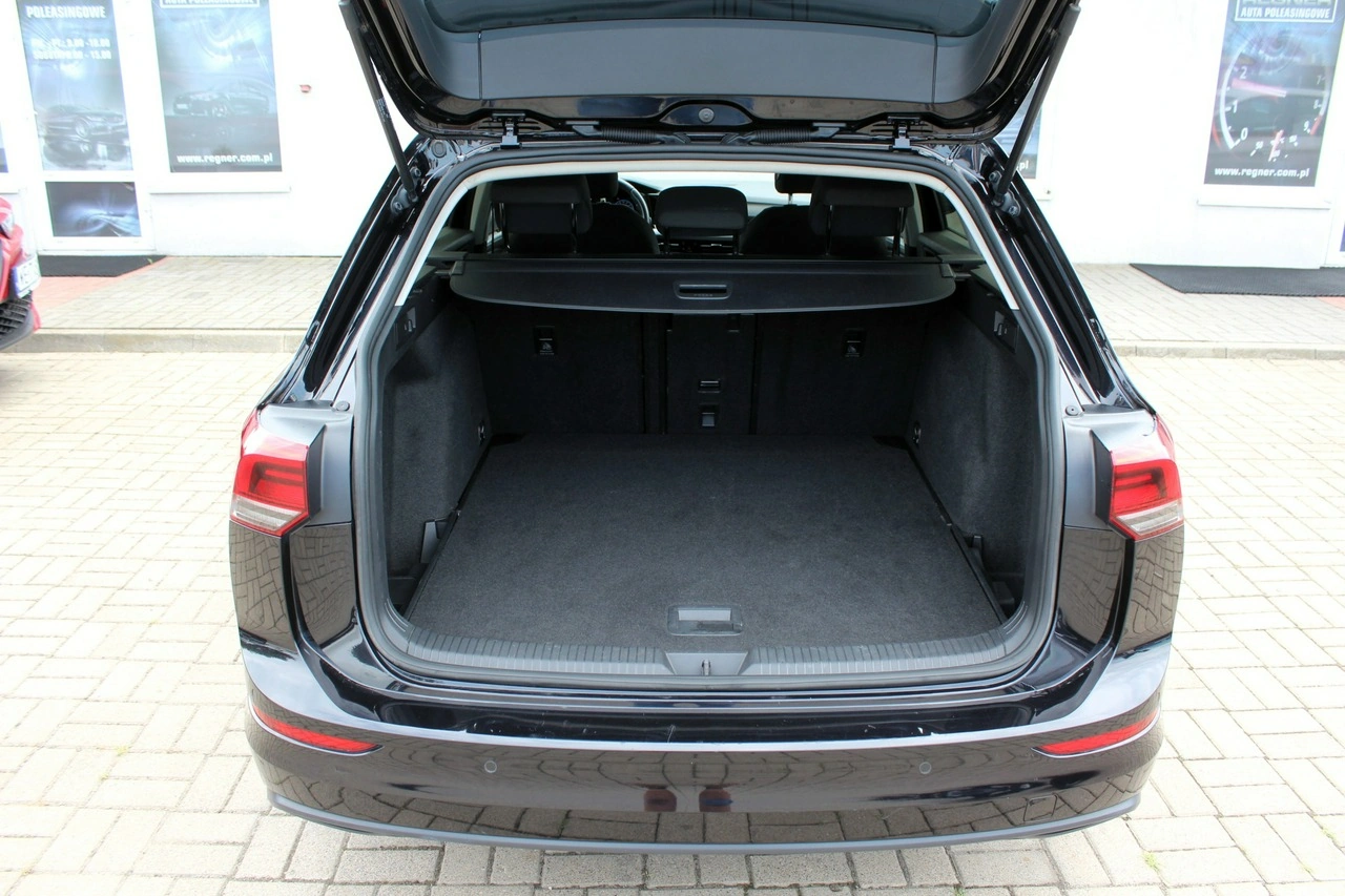 Volkswagen Golf Variant - Zdjęcie 7