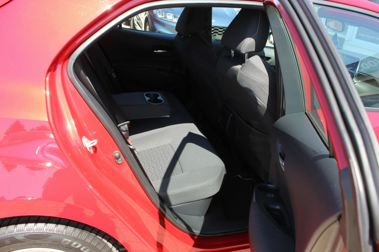 Toyota Corolla - Zdjęcie 12