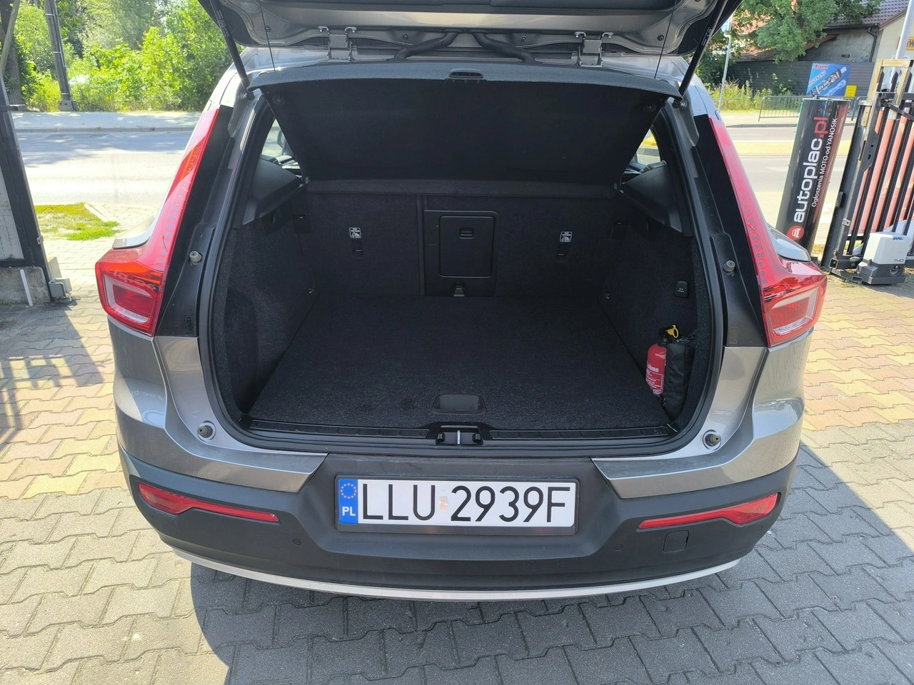 Volvo XC 40 - Zdjęcie 29