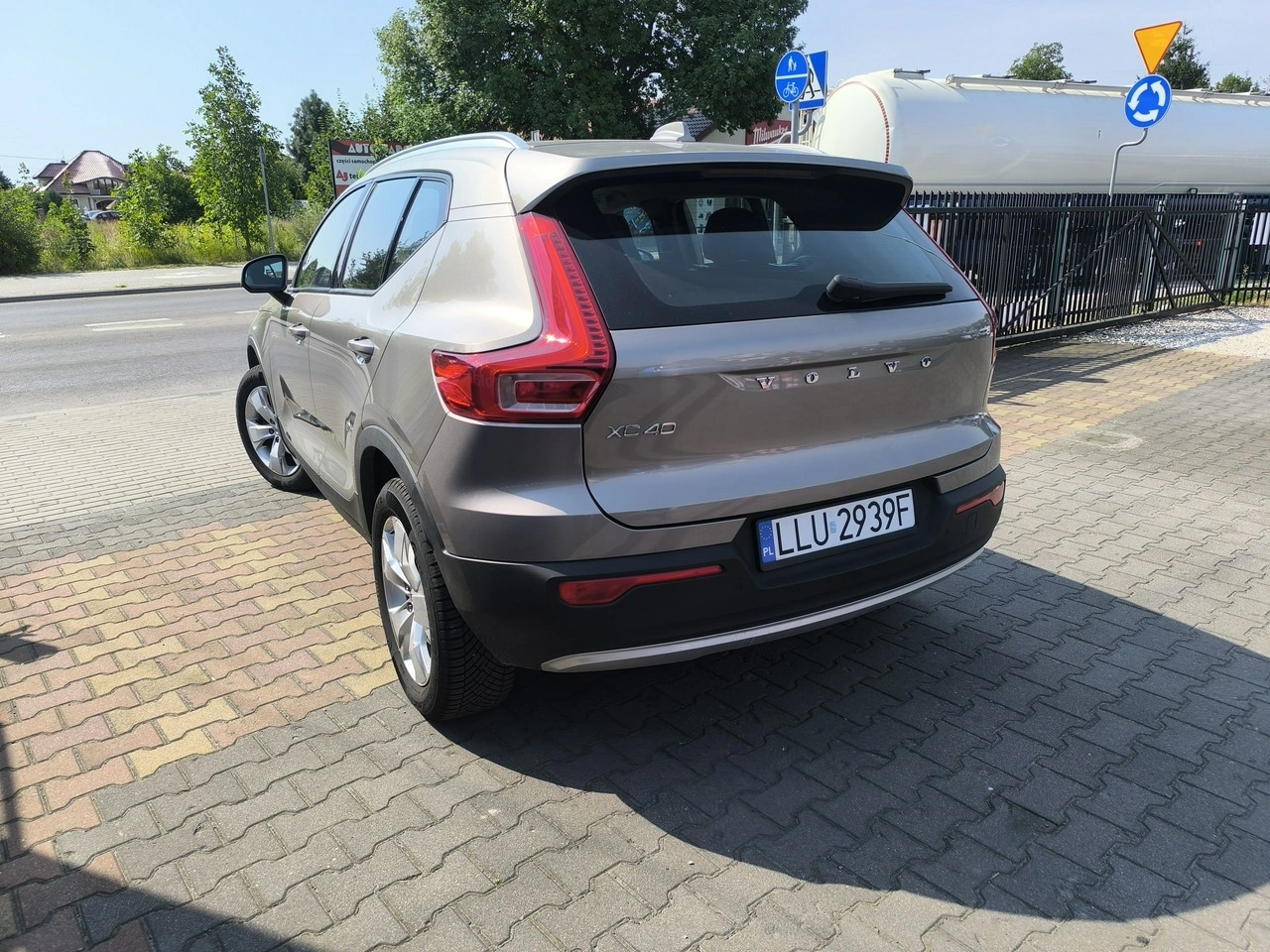 Volvo XC 40 - Zdjęcie 6