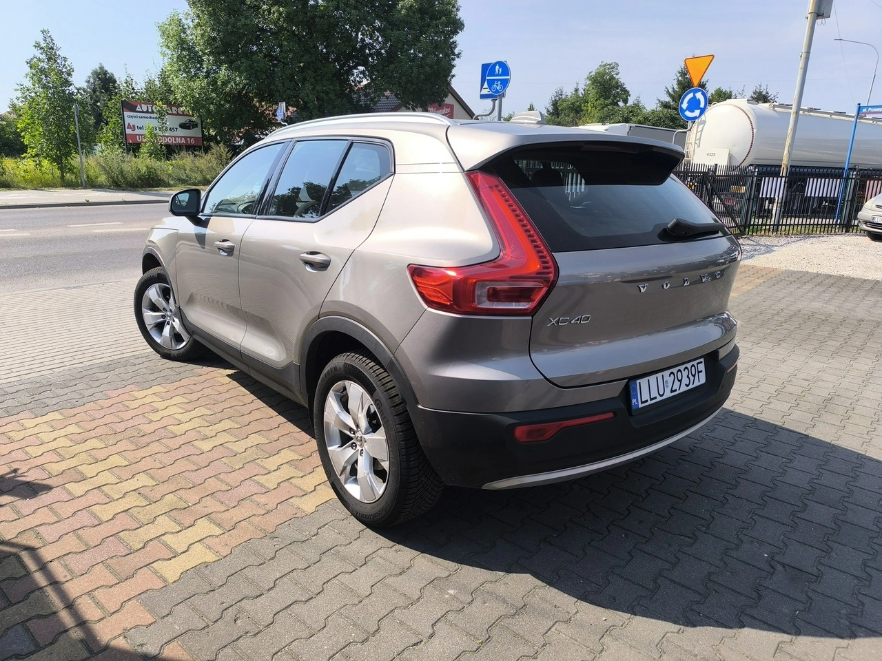 Volvo XC 40 - Zdjęcie 7