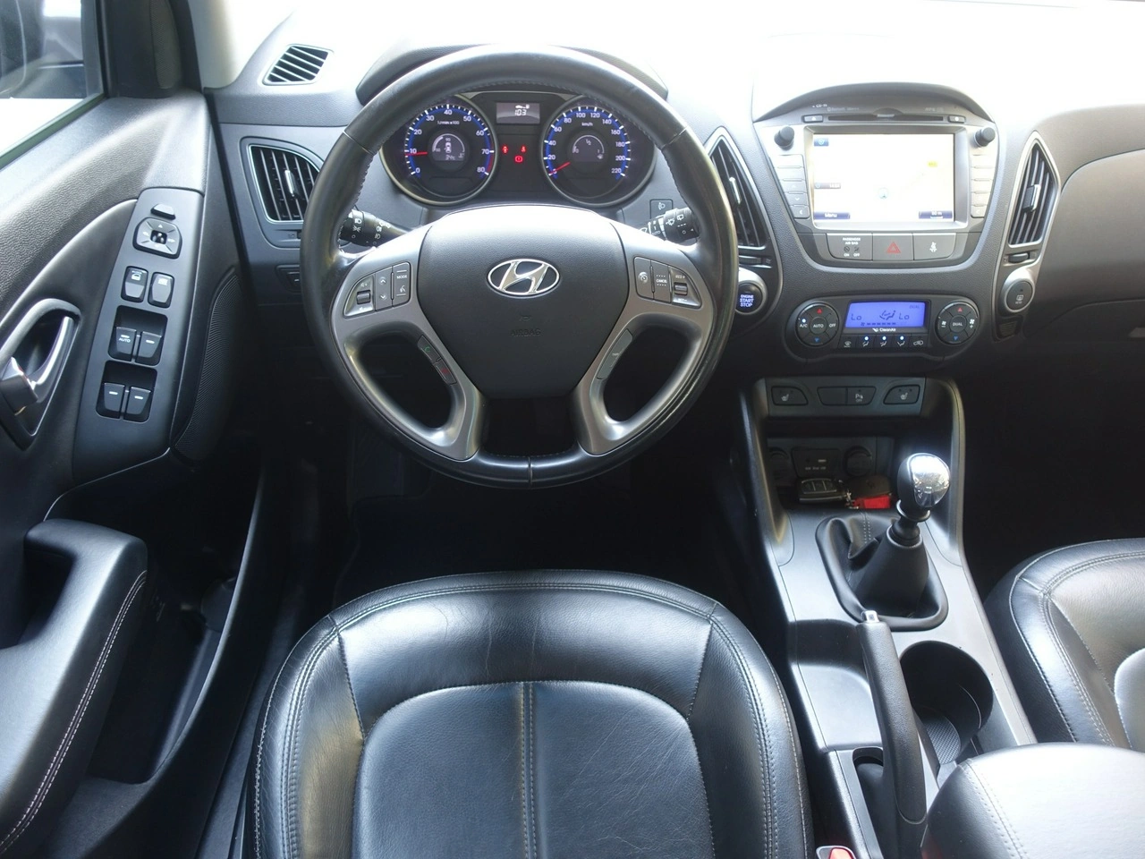 Hyundai ix35 - Zdjęcie 9