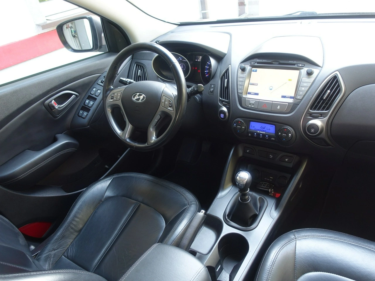 Hyundai ix35 - Zdjęcie 10