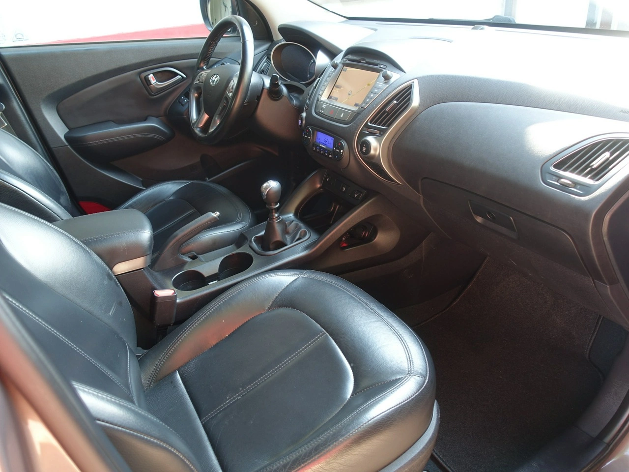 Hyundai ix35 - Zdjęcie 11