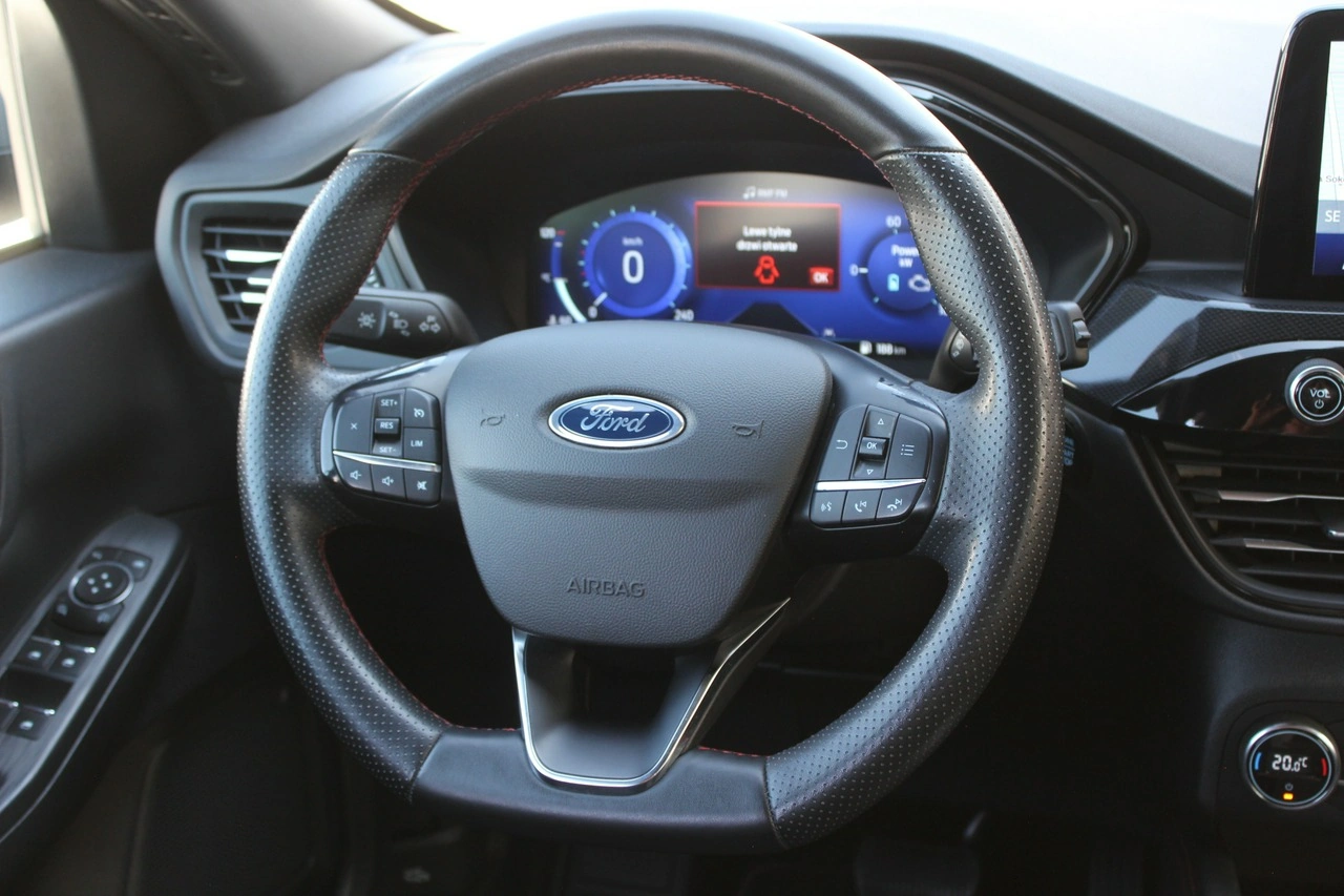 Ford Kuga - Zdjęcie 13