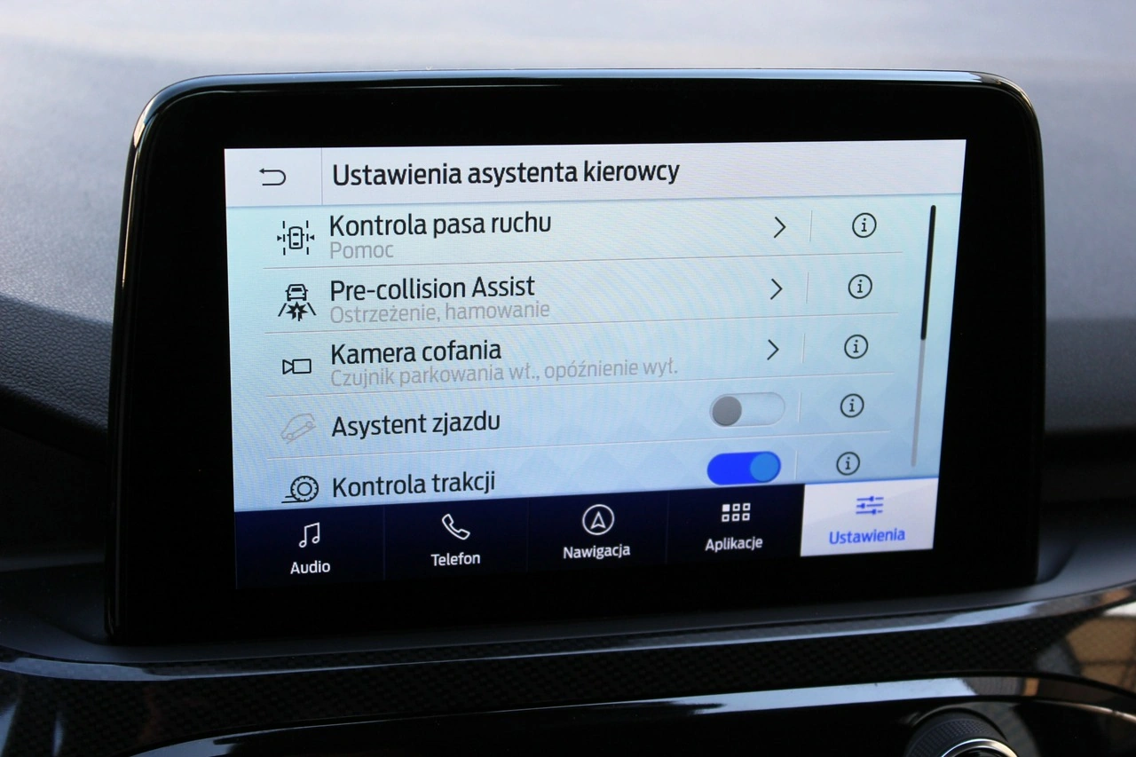 Ford Kuga - Zdjęcie 21