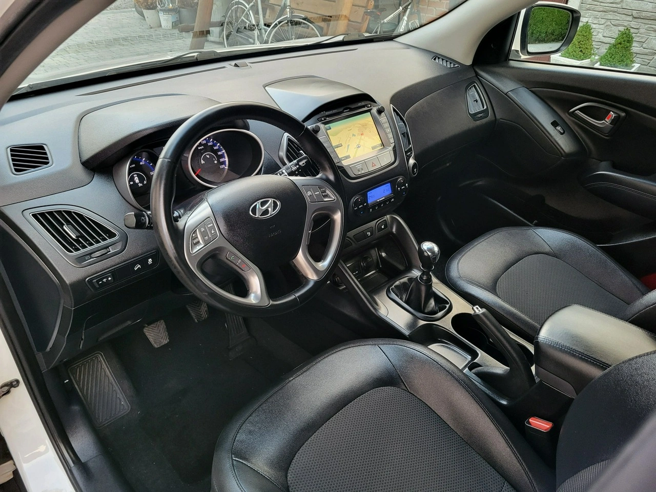 Hyundai ix35 - Zdjęcie 8
