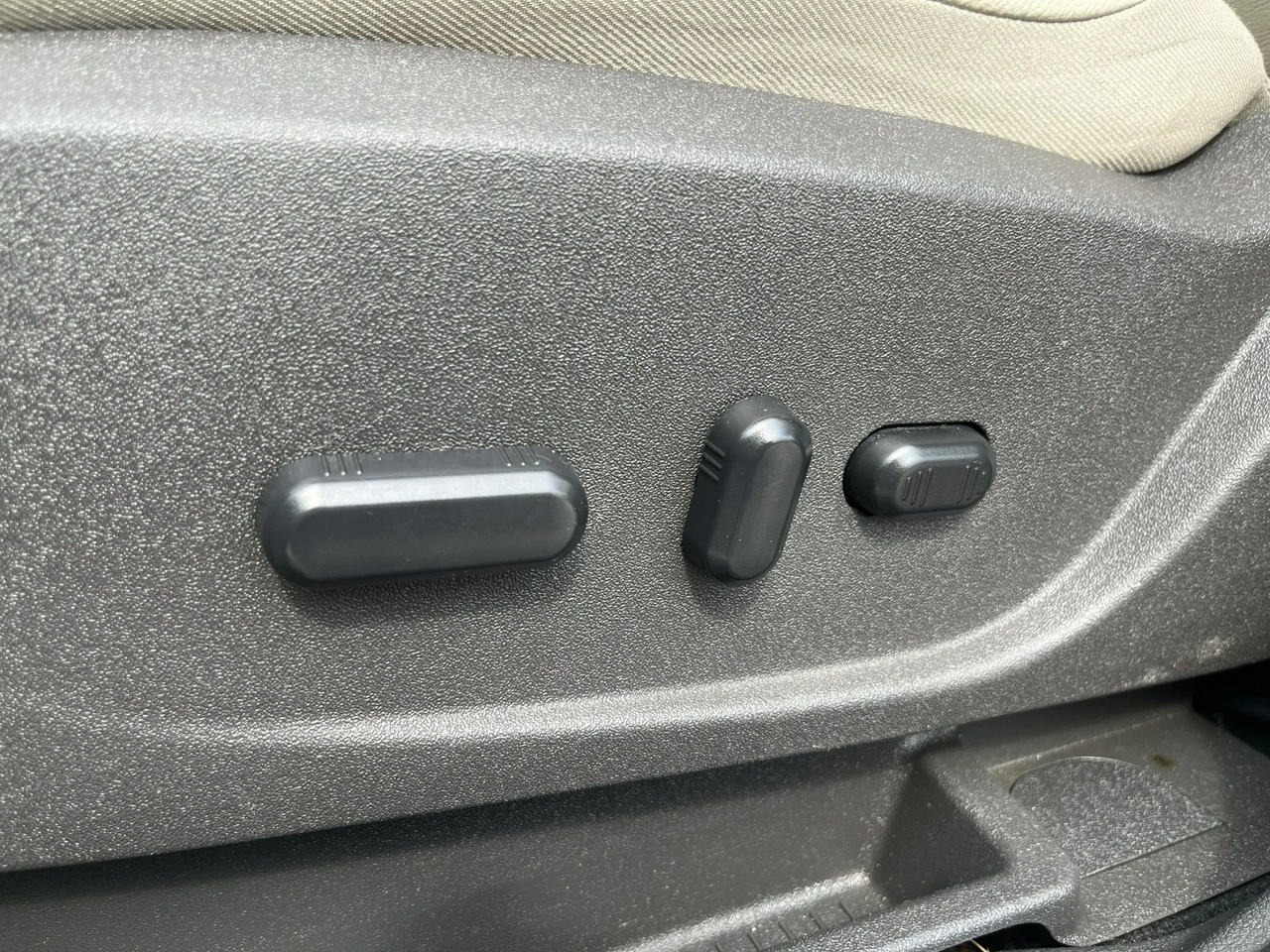 Ford Kuga - Zdjęcie 15
