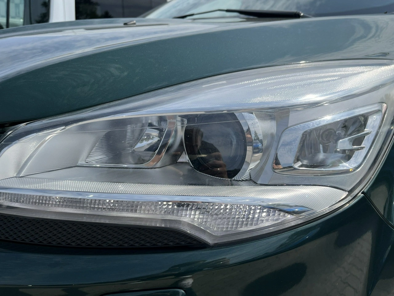 Ford Kuga - Zdjęcie 8