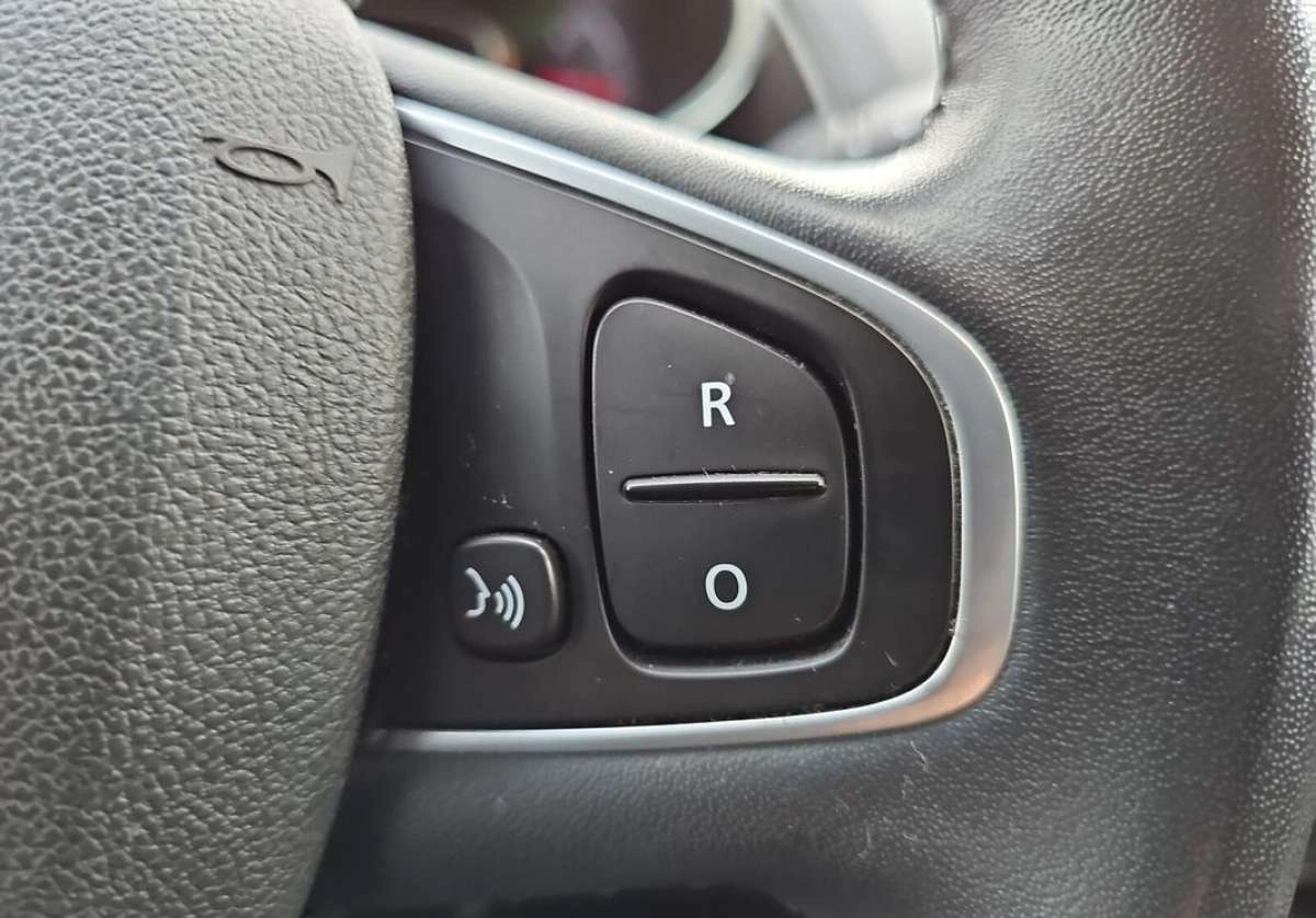 Renault Clio - Zdjęcie 16