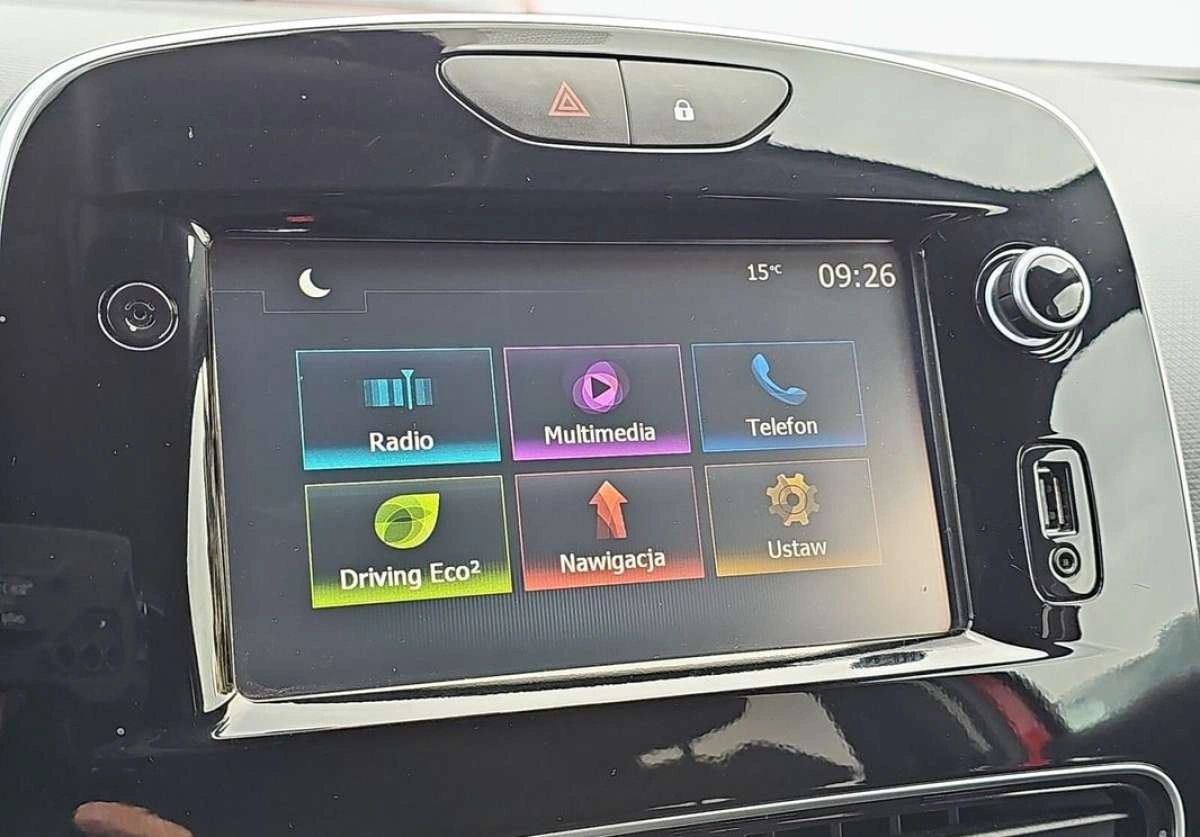 Renault Clio - Zdjęcie 17