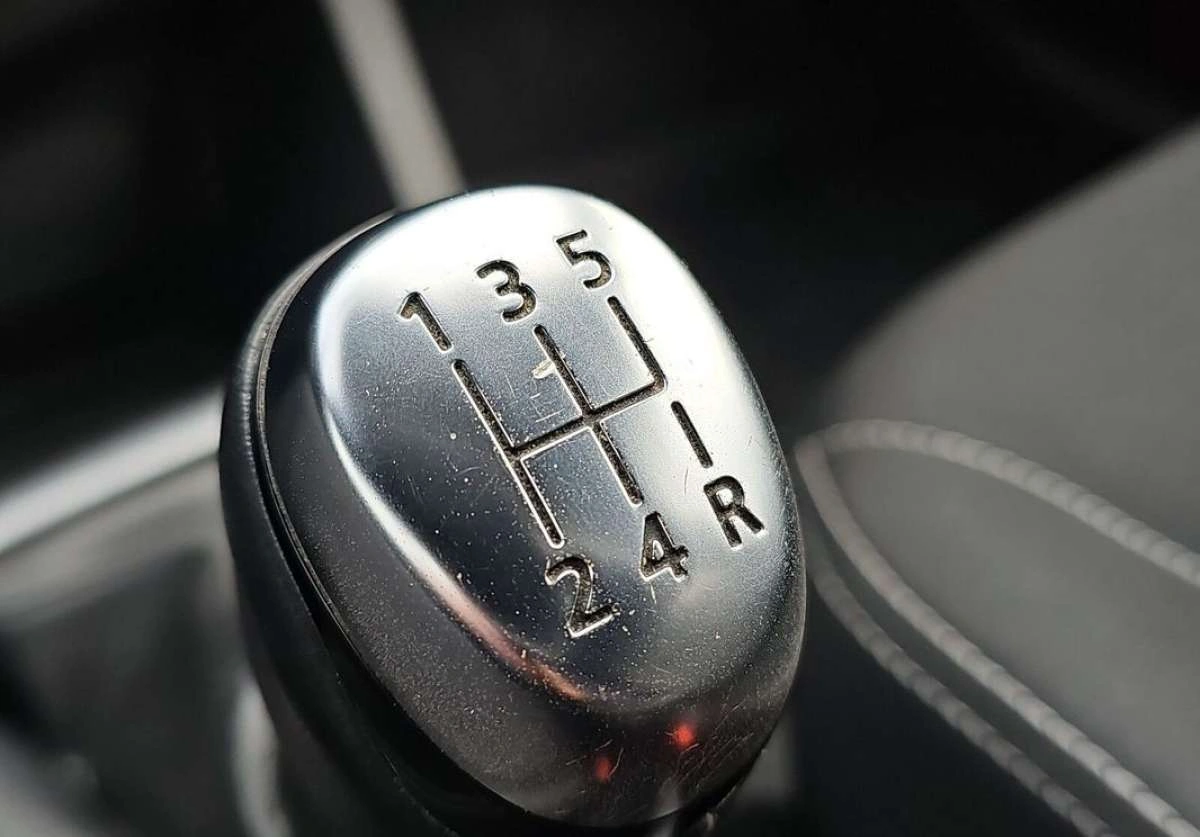 Renault Clio - Zdjęcie 22