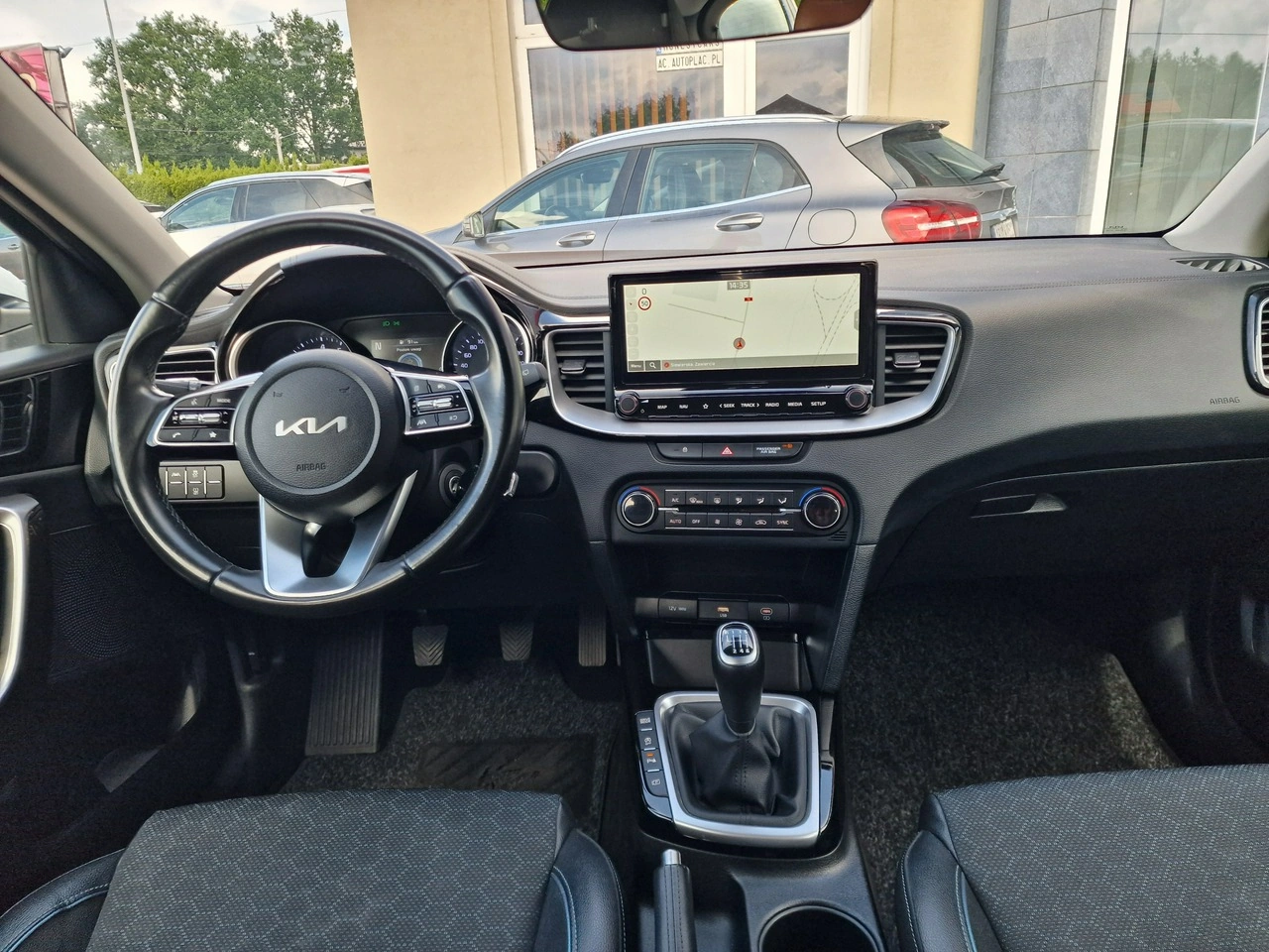Kia XCeed - Zdjęcie 17