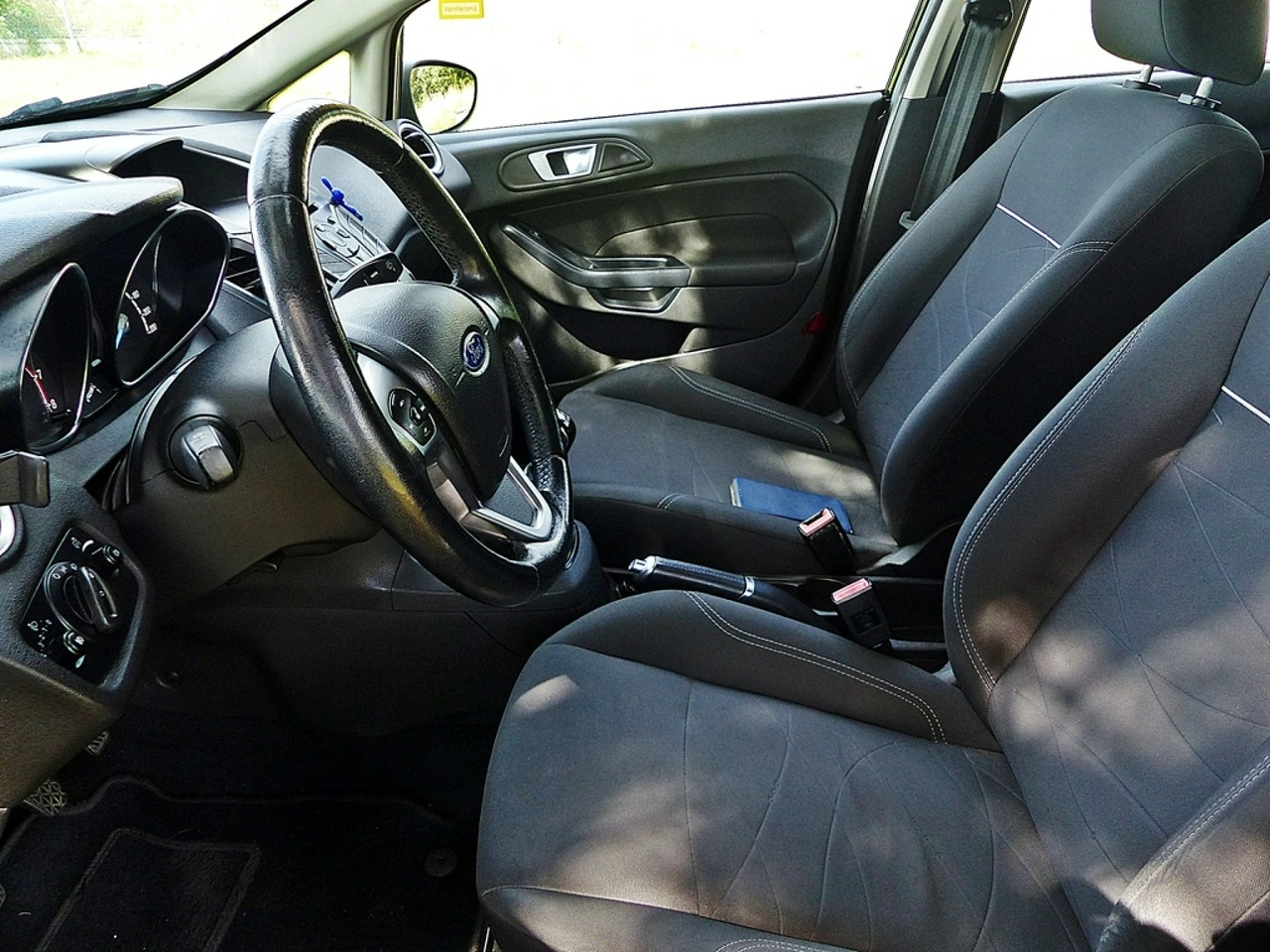 Ford Fiesta - Zdjęcie 18