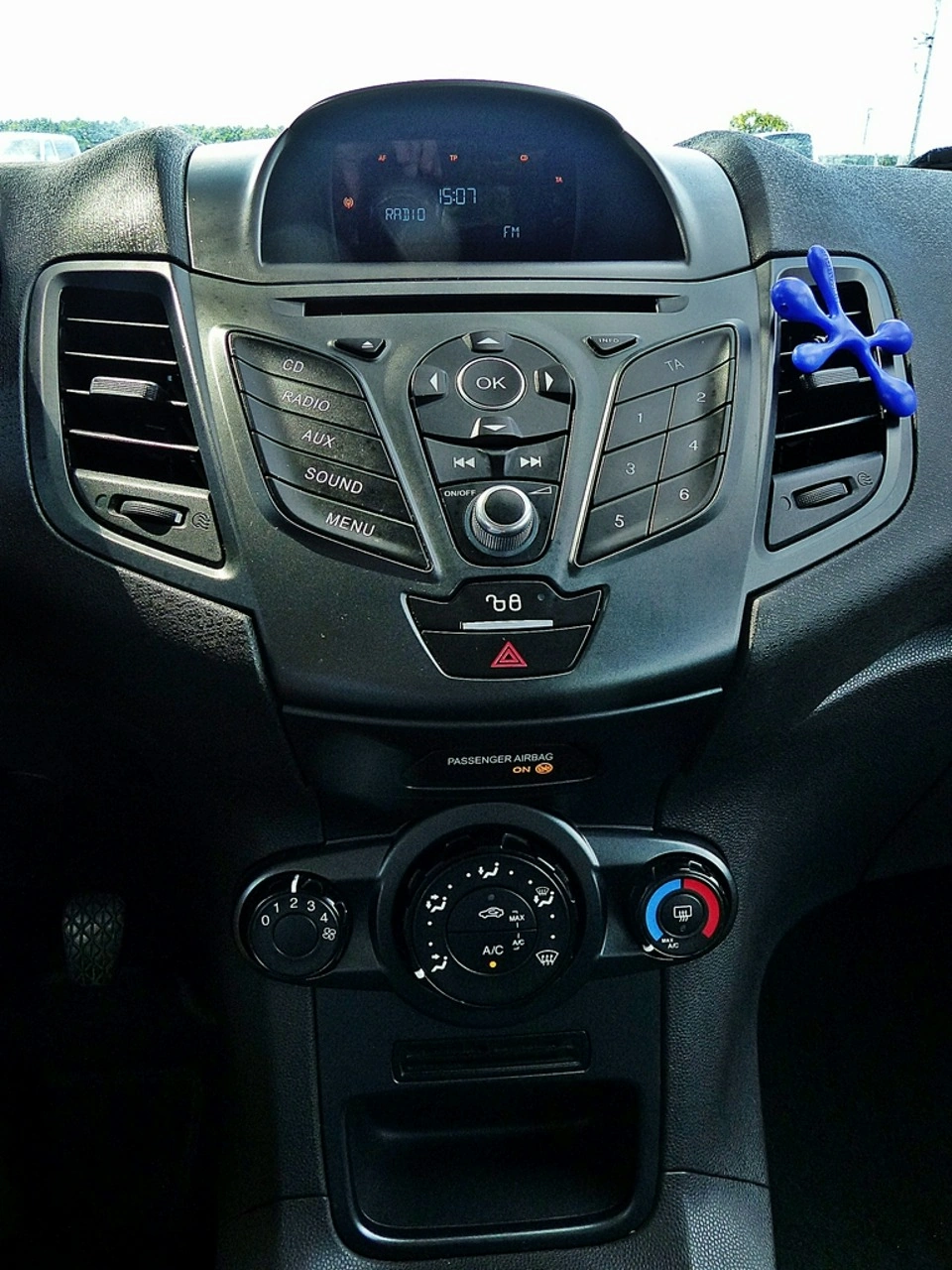 Ford Fiesta - Zdjęcie 30