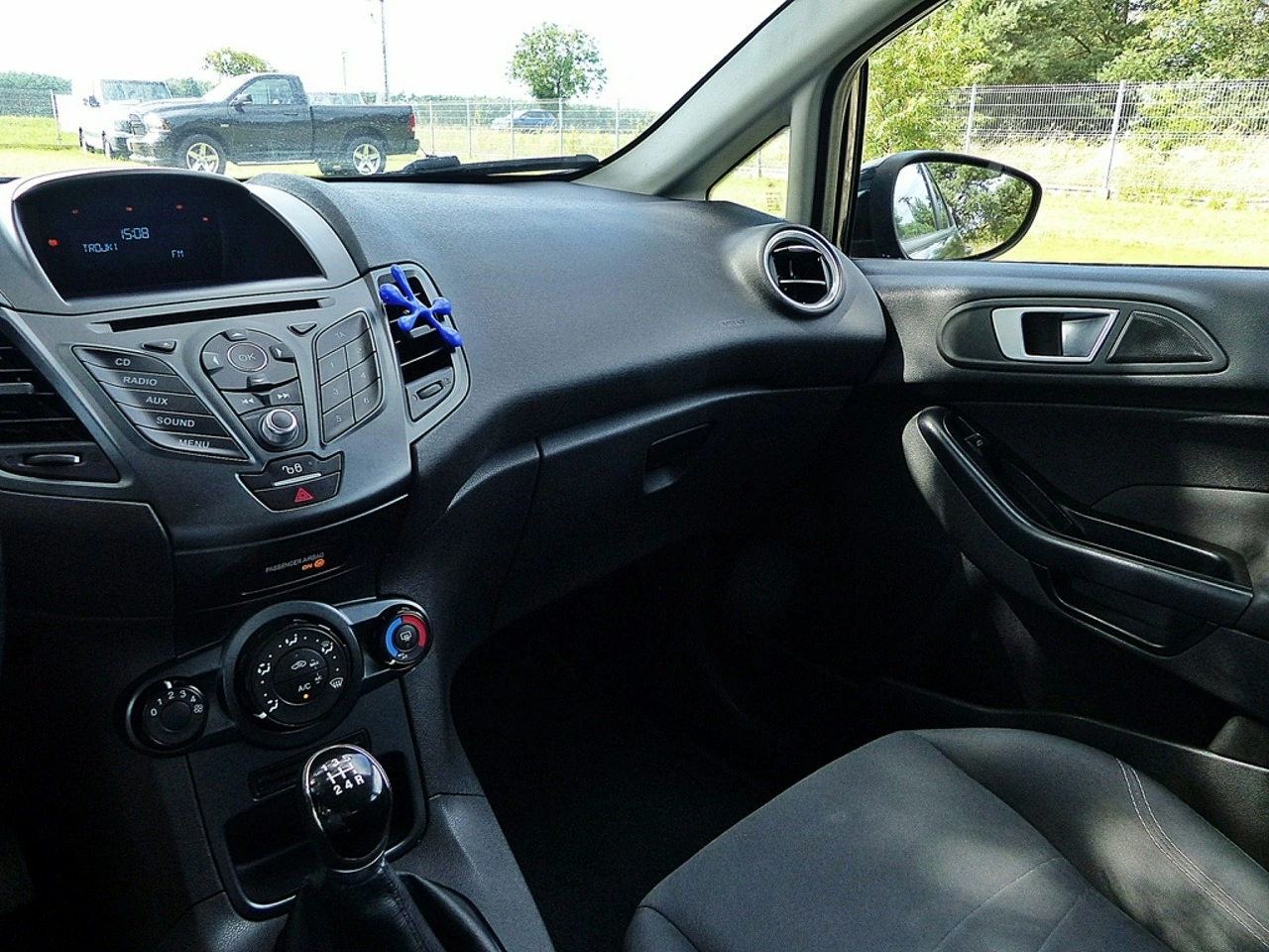 Ford Fiesta - Zdjęcie 33