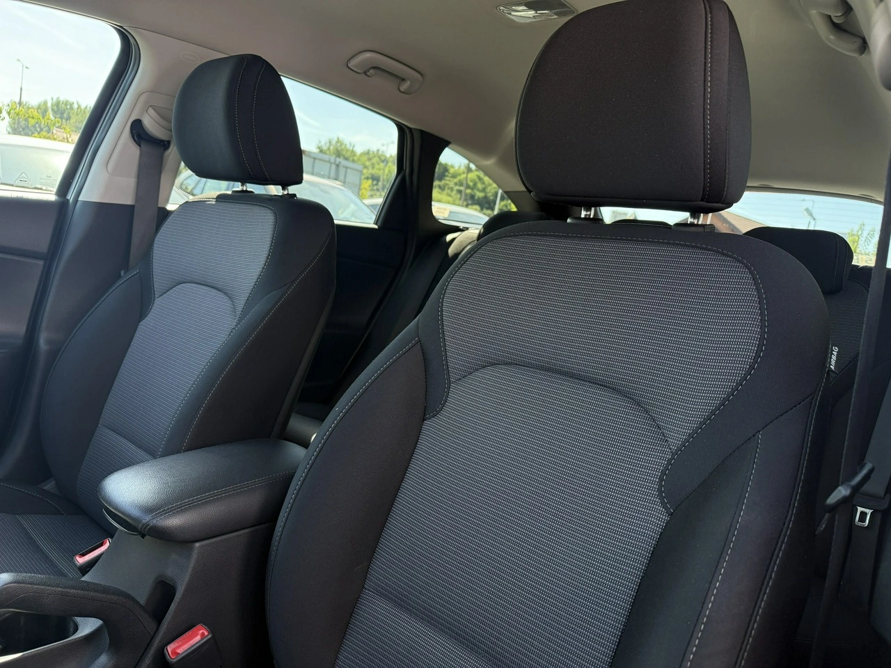 Hyundai i30 - Zdjęcie 9