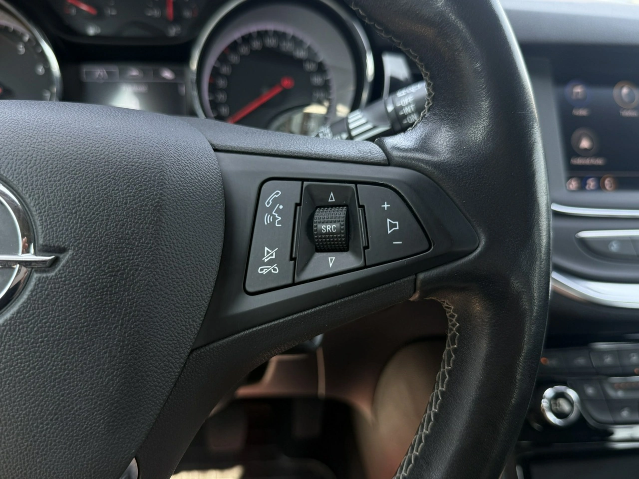 Opel Astra - Zdjęcie 15