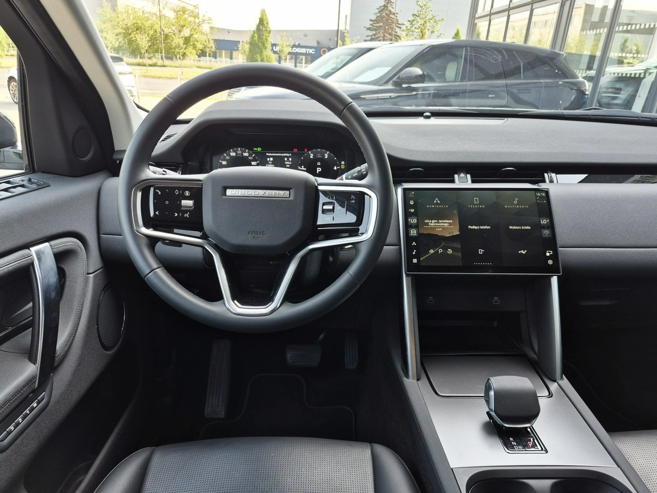 Land Rover Discovery Sport - Zdjęcie 27