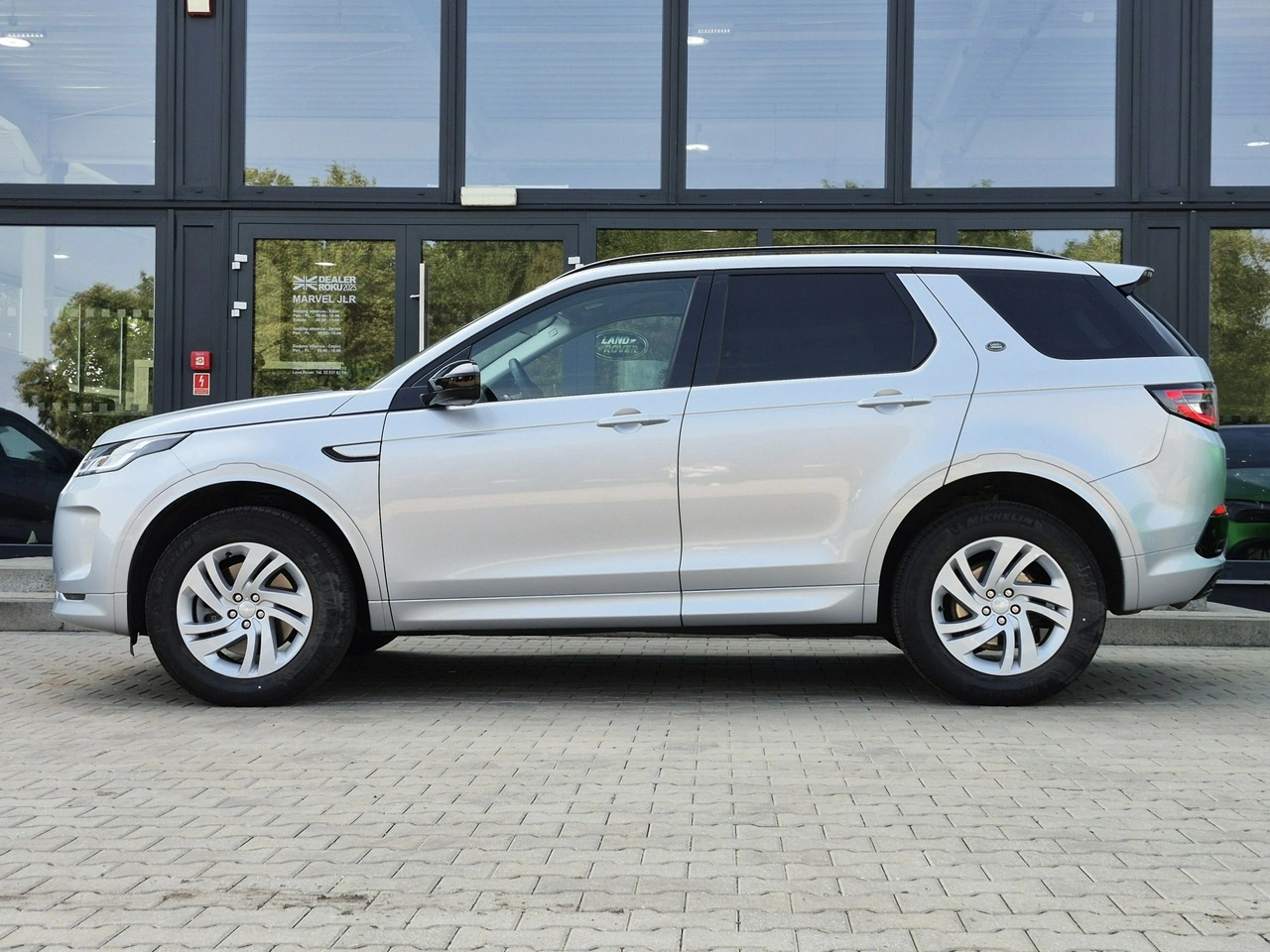 Land Rover Discovery Sport - Zdjęcie 5