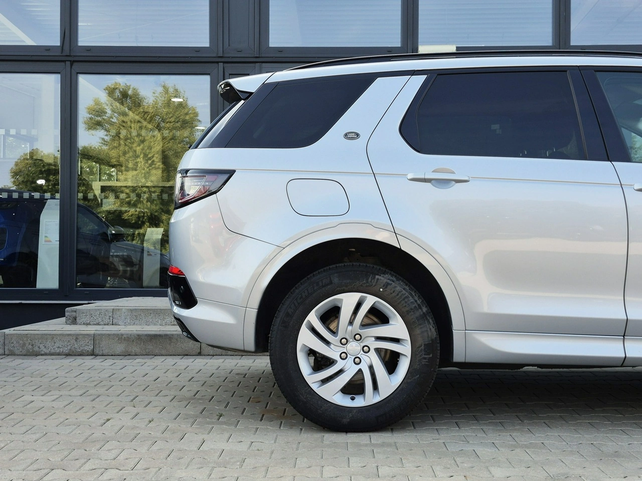 Land Rover Discovery Sport - Zdjęcie 6