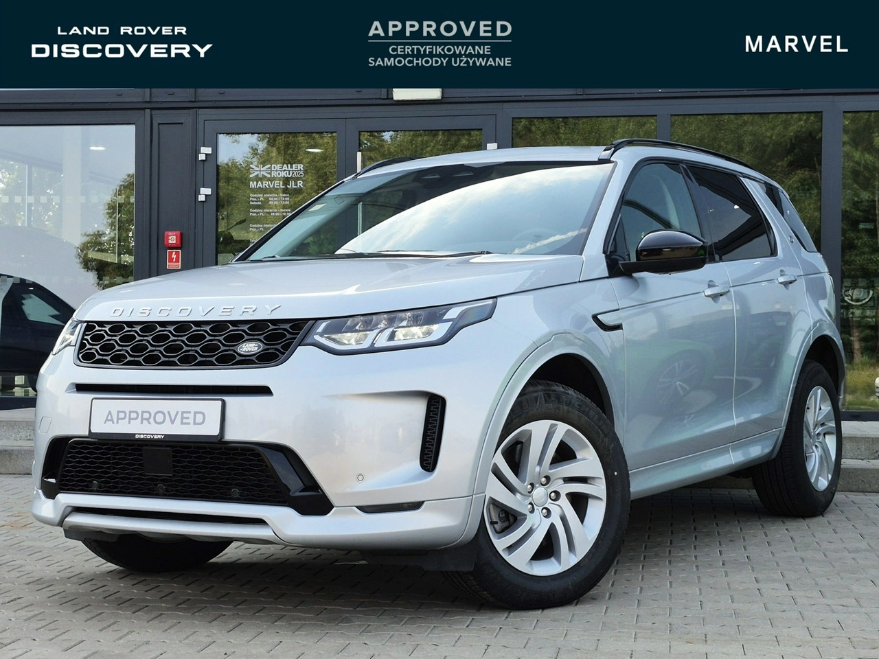 Land Rover Discovery Sport - Główne zdjęcie