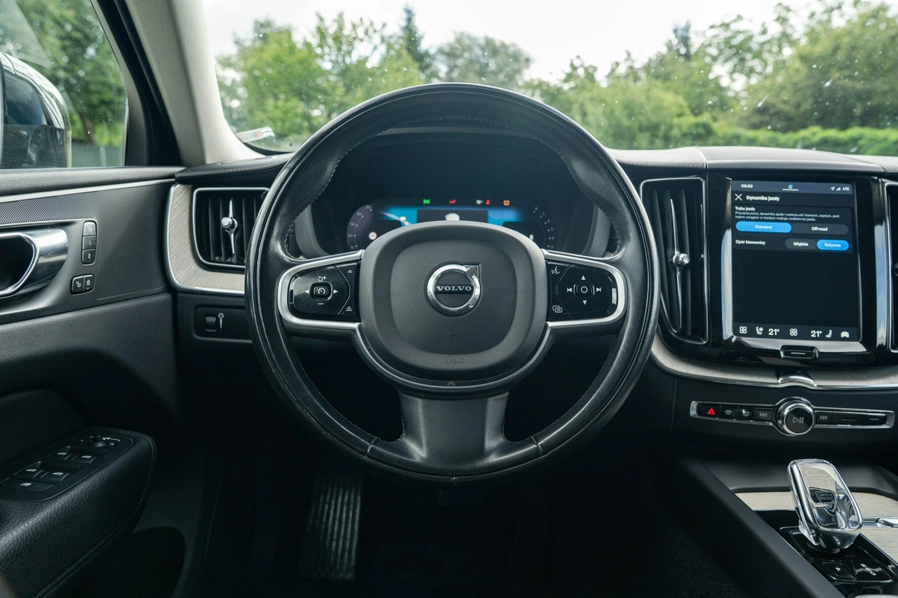 Volvo XC 60 - Zdjęcie 15