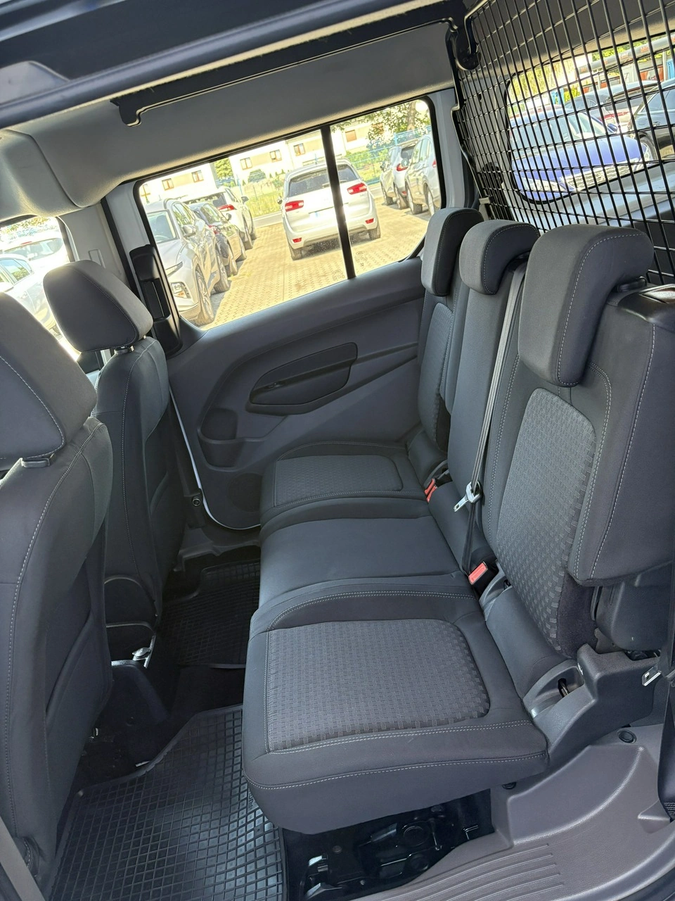 Ford Transit Connect - Zdjęcie 10
