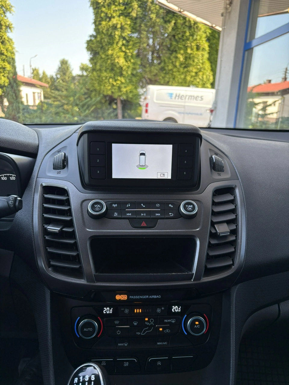 Ford Transit Connect - Zdjęcie 17
