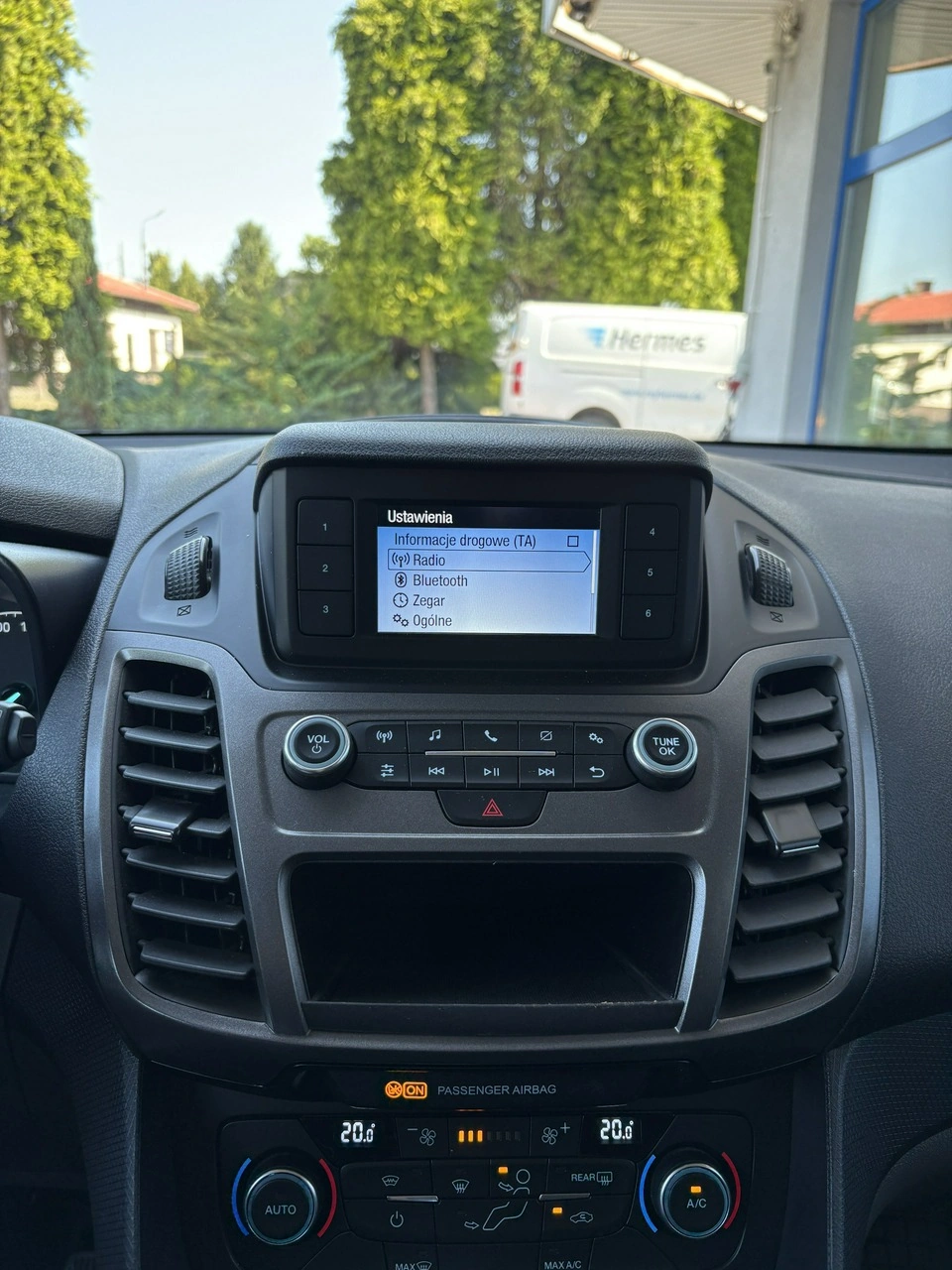 Ford Transit Connect - Zdjęcie 18