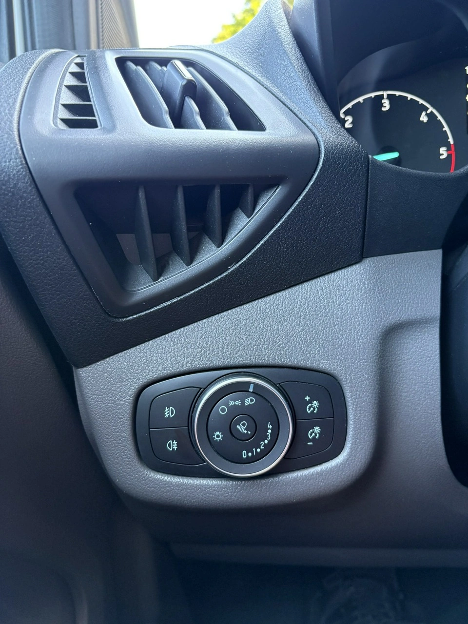 Ford Transit Connect - Zdjęcie 20